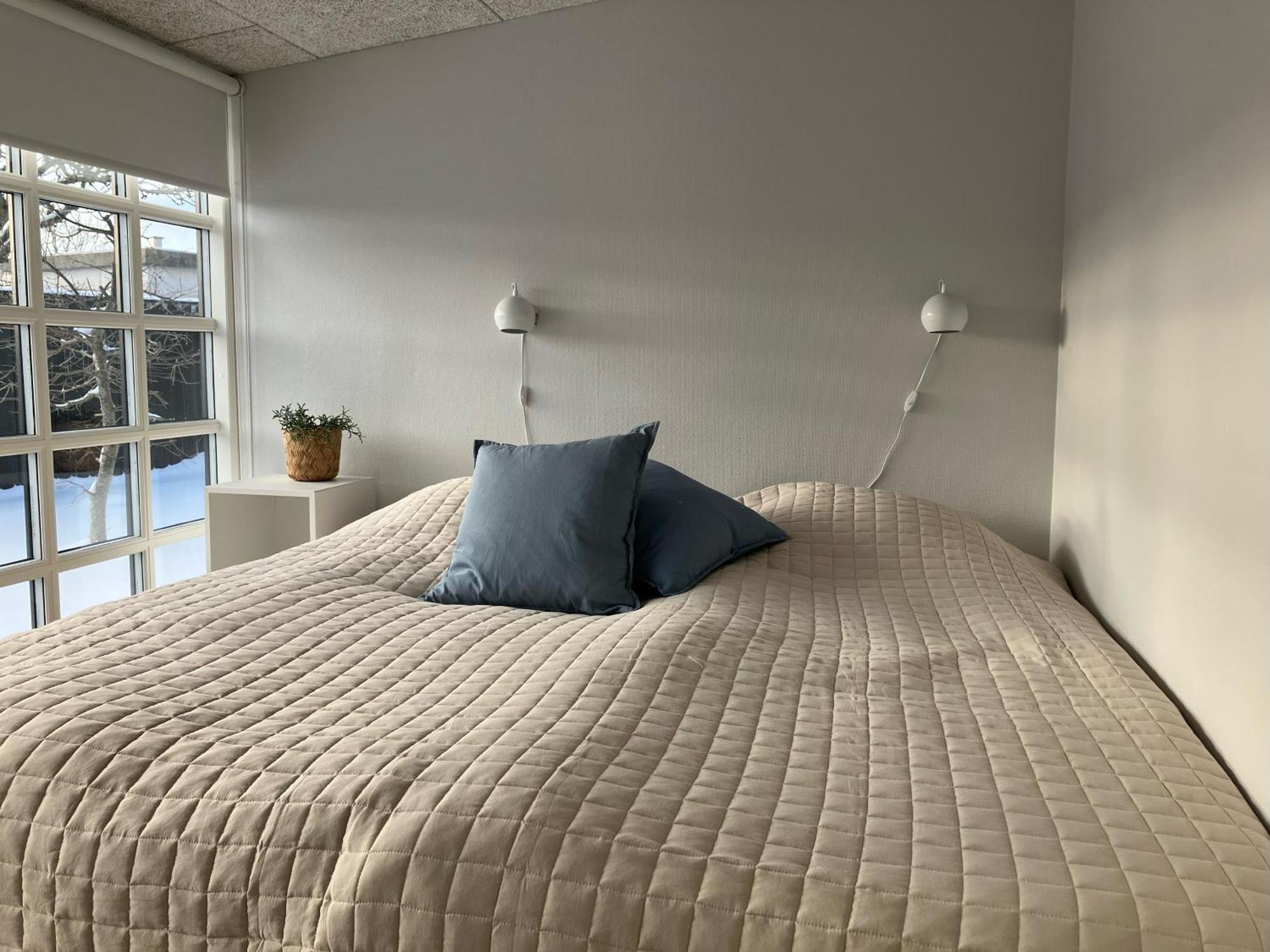 Guesthouse Laeso Vestero Havn Екстер'єр фото